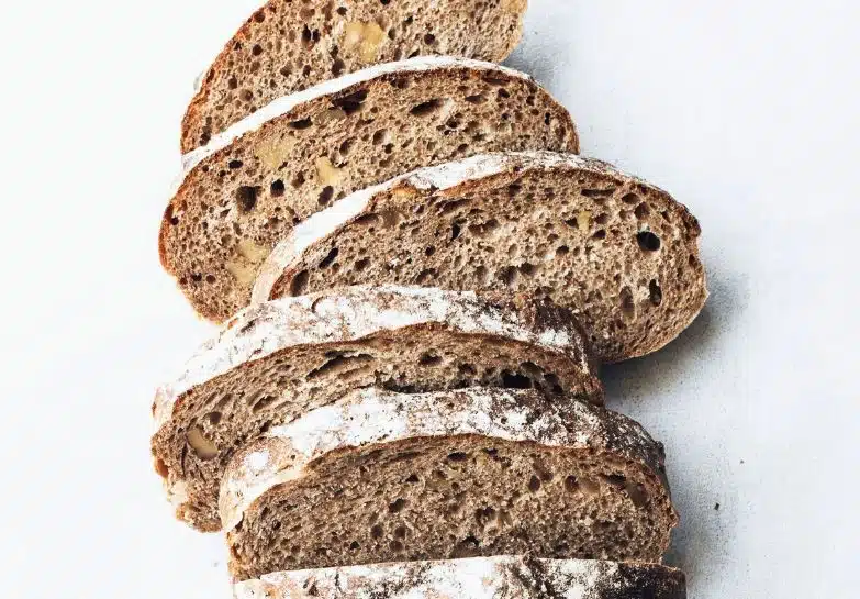 Brot: Wieviel Kohlenhydrate eine Frau mit PCOS verträgt ist Typ-abhängig.