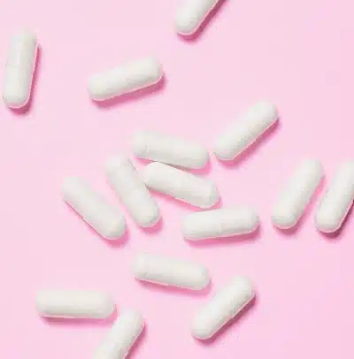 Nur mit Nahrungsergänzungsmitteln alleine wirst du dein PCO-Syndrom nicht heilen können.