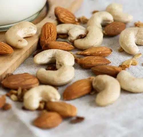 Nüsse sind sehr gesund und ein idealer Snack bei PCOS, gerade auch im Urlaub.